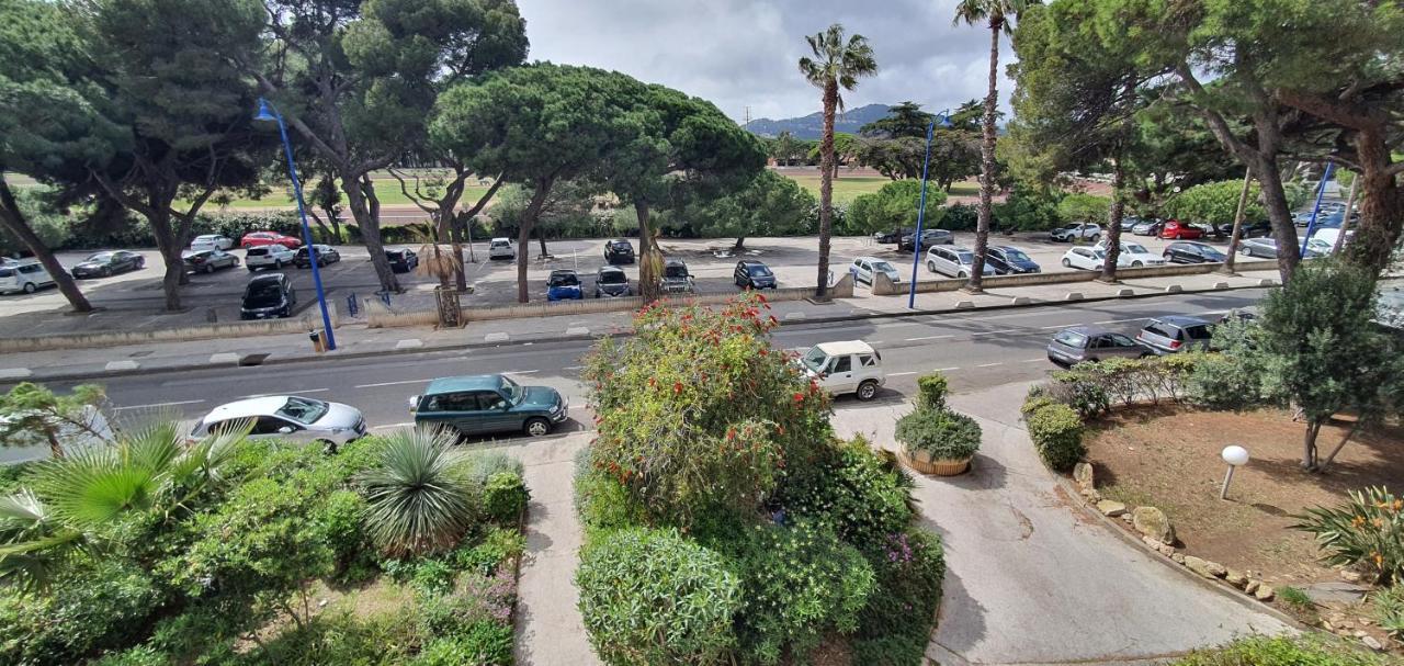 L'Etoile Sous Les Pins - La Loge Apartment Hyeres Ngoại thất bức ảnh
